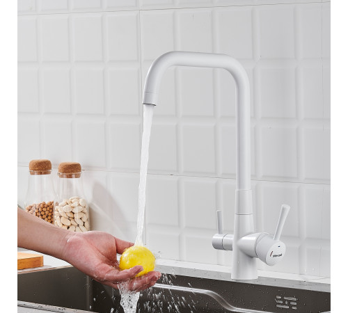 Смеситель для кухни с подключением фильтра Shevanik S528C, белый