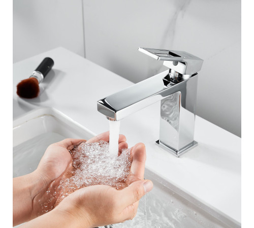 Смеситель для раковины Raffine F0196, хром