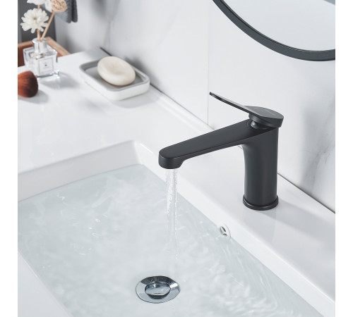 Смеситель для раковины Shevanik S6201H, черный