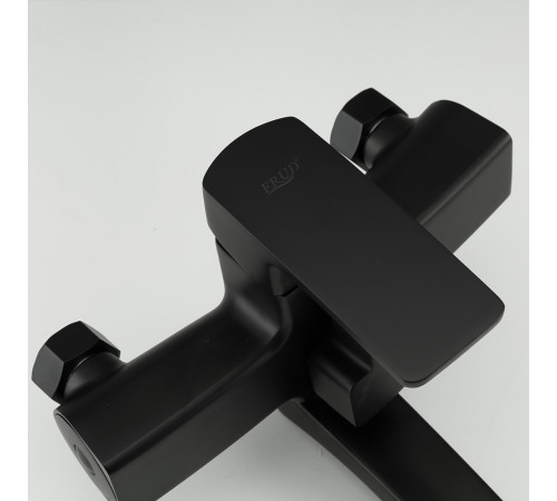 Смеситель для ванны FRUD R32152, черный