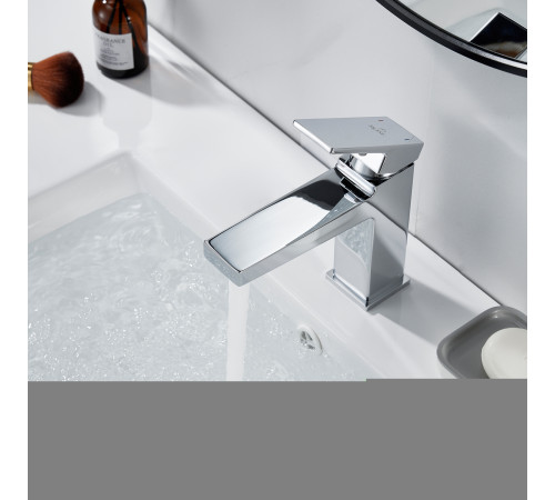 Смеситель для раковины Rose R2801, хром