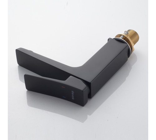 Смеситель для раковины Shevanik S4401H, черный