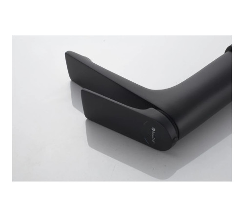 Cмеситель для раковины Knotlor KN-70/BL, черный
