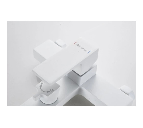 Смеситель для ванны Knotlor KN-22/WY, белый