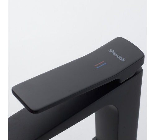 Смеситель для раковины Shevanik S4601H, черный