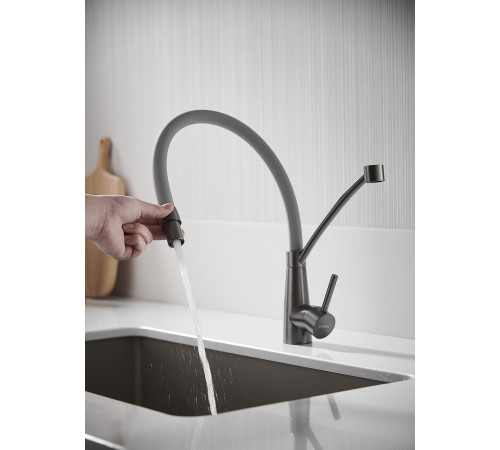 Смеситель для кухни с гибким изливом Fmark FS8255Q-04, графит