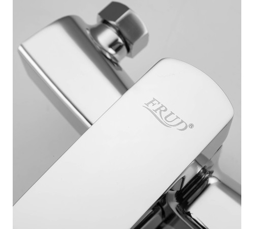 Смеситель для ванны FRUD R32151, хром