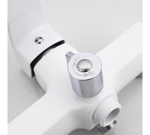 Смеситель для ванны FRUD R22301, белый
