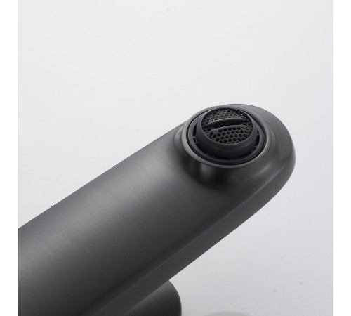 Смеситель для раковины Shevanik S4301T, оружейная сталь