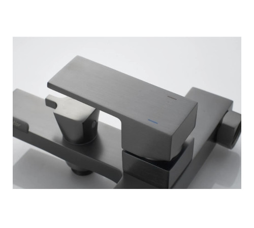 Смеситель для ванны Knotlor KN-22/GM, вороненая сталь