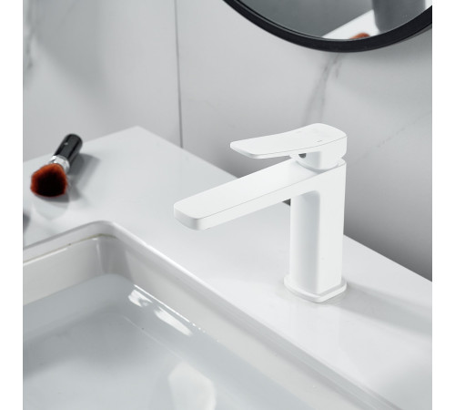 Смеситель для раковины Raffine F0199C, белый