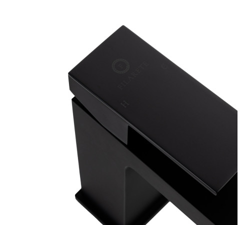 Смеситель для раковины FILARETE Fing FL5040BL, черный