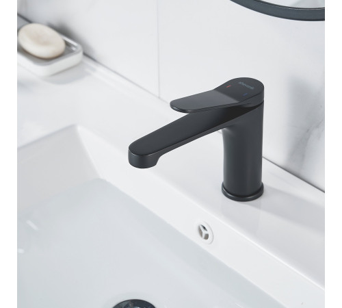 Смеситель для раковины Shevanik S6201H, черный
