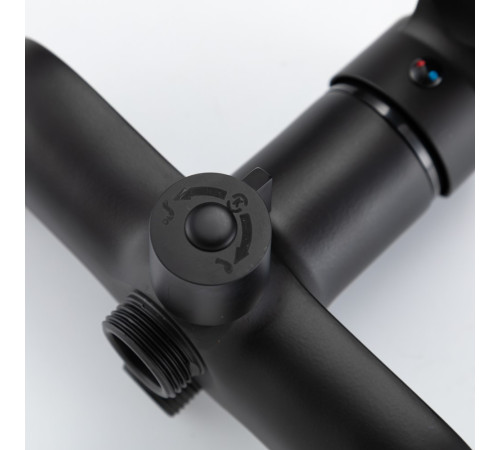 Смеситель для ванны FRUD R22157-6, черный